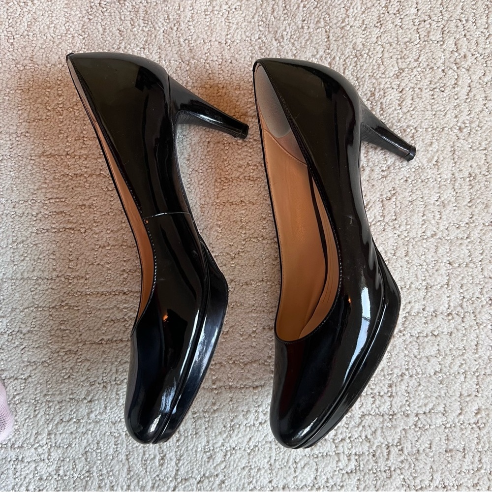 Beautiful patent Cole Han heels